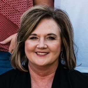 Meet your Posher, Julie